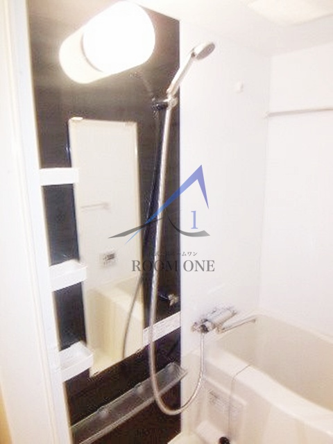 バス・シャワールーム　お風呂です。
