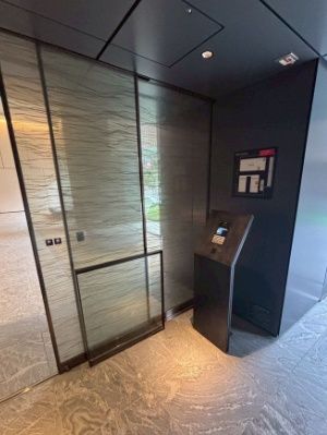 エントランス　☆安心のオートロック☆