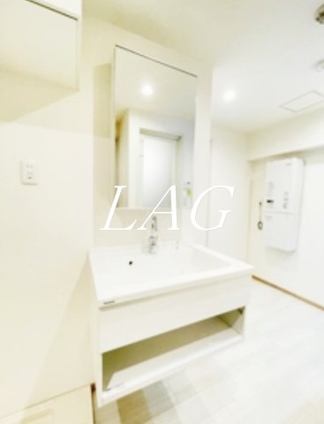 洗面設備　洗面台です。