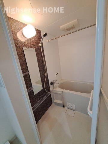 バス・シャワールーム　お風呂です