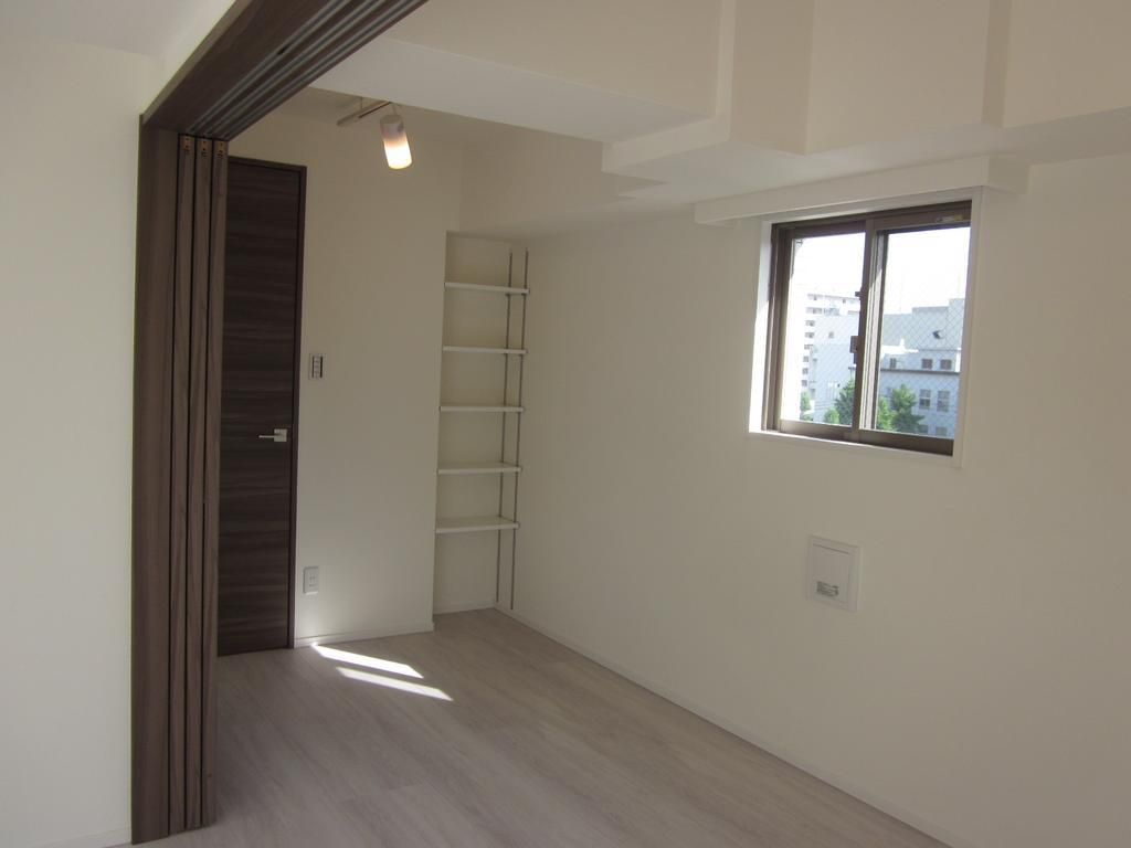 収納　※別室参考写真です。