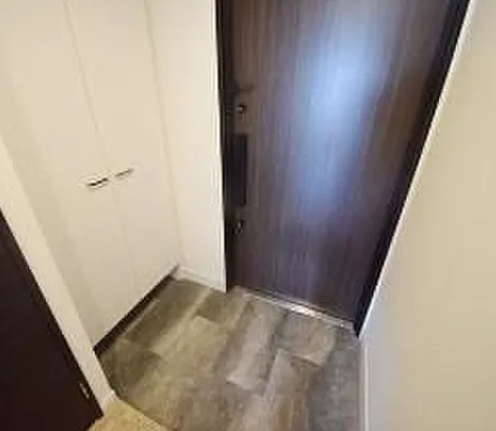 玄関　別タイプ部屋　参考写真です