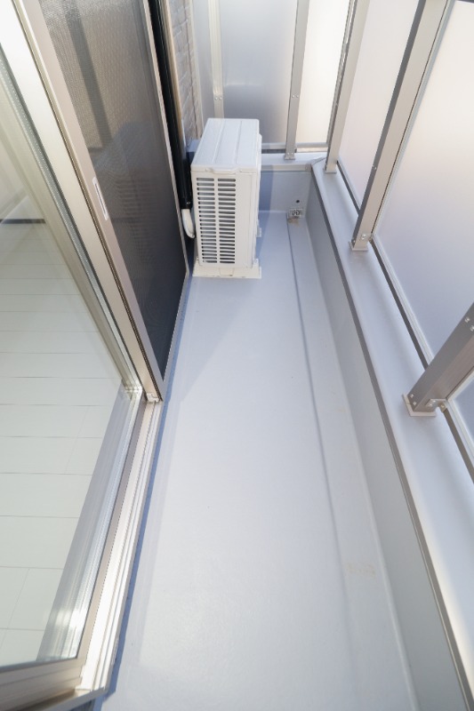 バルコニー　図面と現状に相違がある場合には現状を優先