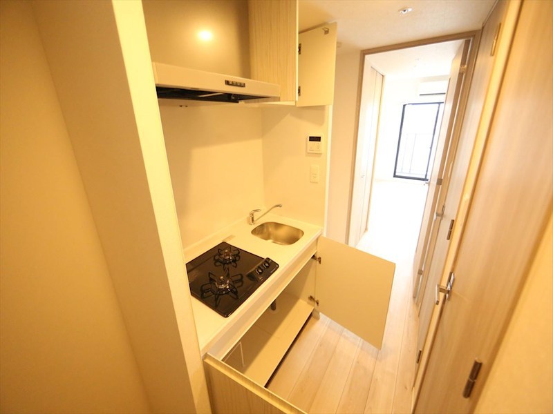 キッチン　システムキッチン（ガス2口コンロ付）