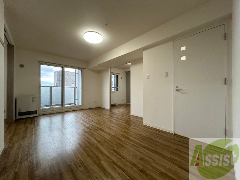 居室・リビング　広くてキレイなお部屋が広がっていて、充実した生活が送れそう。