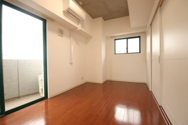 居室・リビング　※別室の参考写真の為、現況優先です。