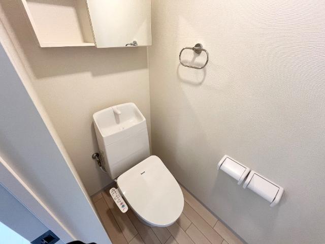 トイレ　シャワー付トイレ