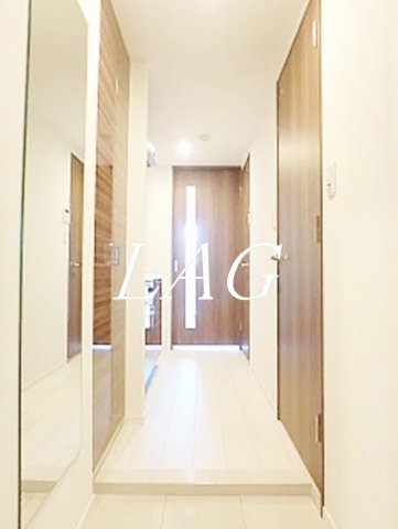 玄関　玄関です。