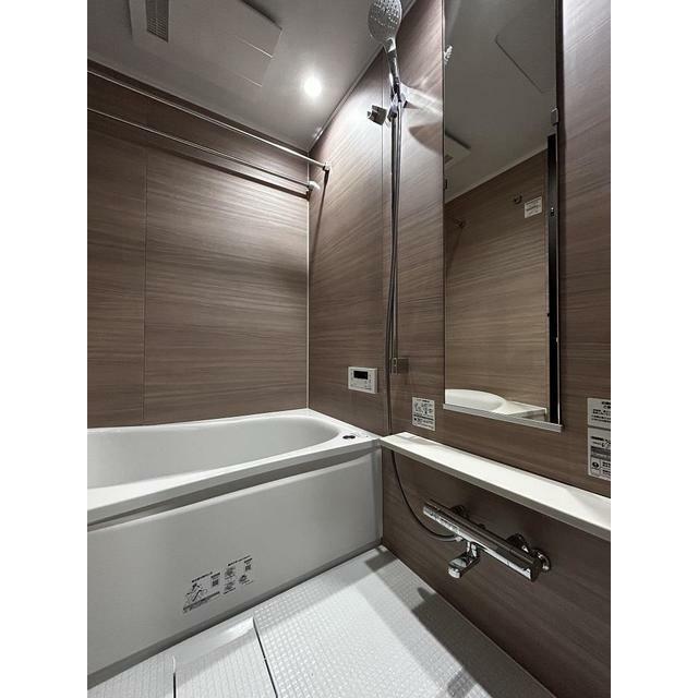 バス・シャワールーム　※写真は同タイプ住戸です。