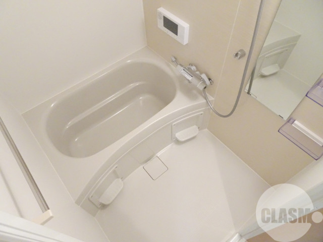 バス・シャワールーム　浴室乾燥機＆追い焚き機能付きバス♪