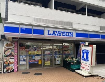 コンビニ　ローソン 目黒大橋二丁目店（コンビニ）まで573m