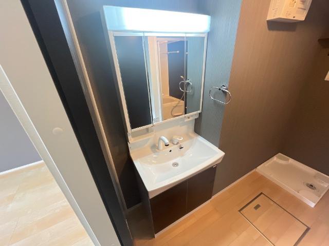 洗面設備　洗髪洗面化粧台（イメージ）