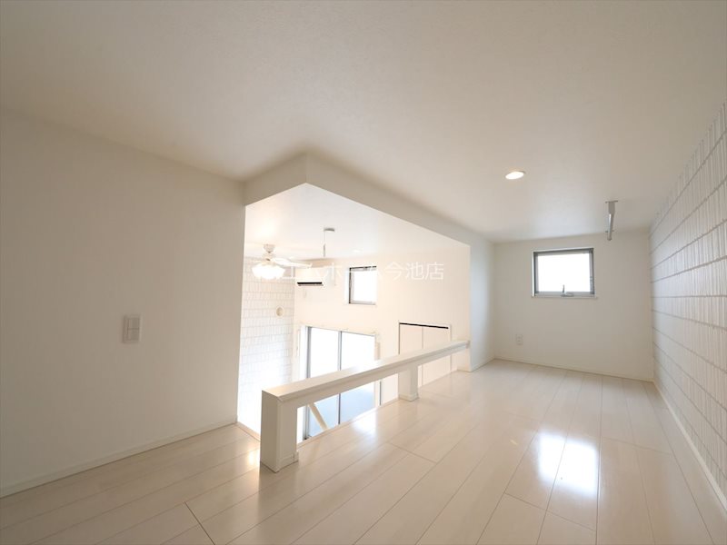 その他部屋・スペース　ロフト5.2帖　窓付（換気良好）収納として使用もできます