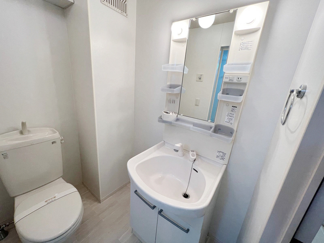 洗面設備　洗髪洗面化粧台