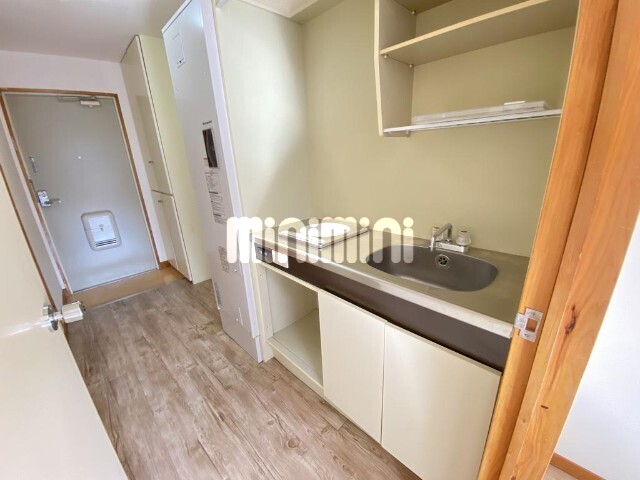 キッチン　同物件別室のイメージ写真