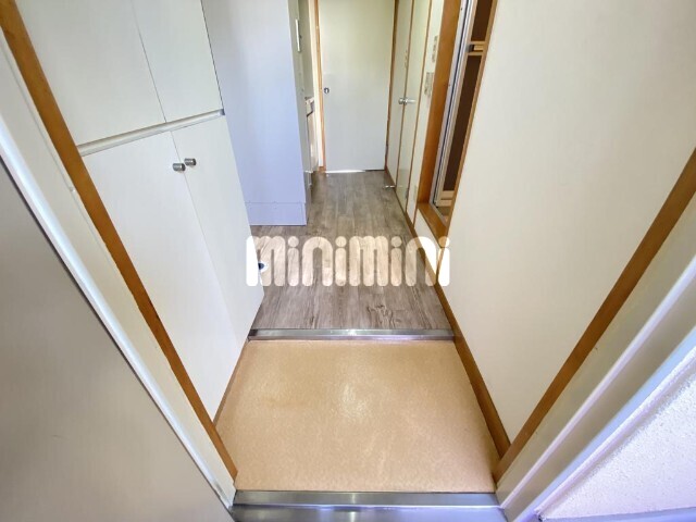 玄関　同物件別室のイメージ写真