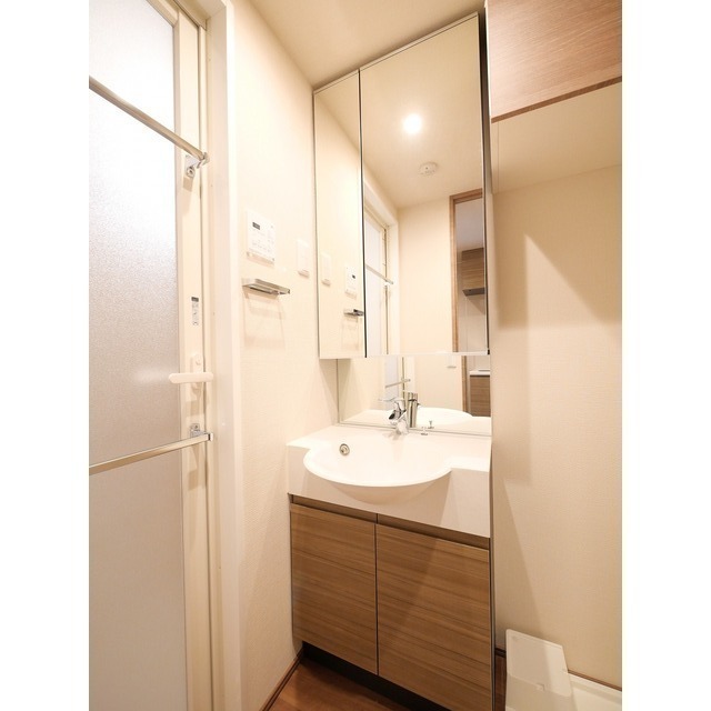 洗面設備　※同タイプ写真転用