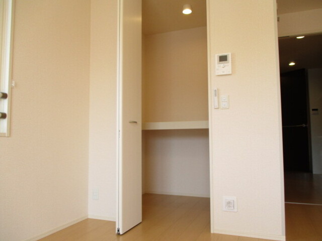 収納　ウォークインクローゼット