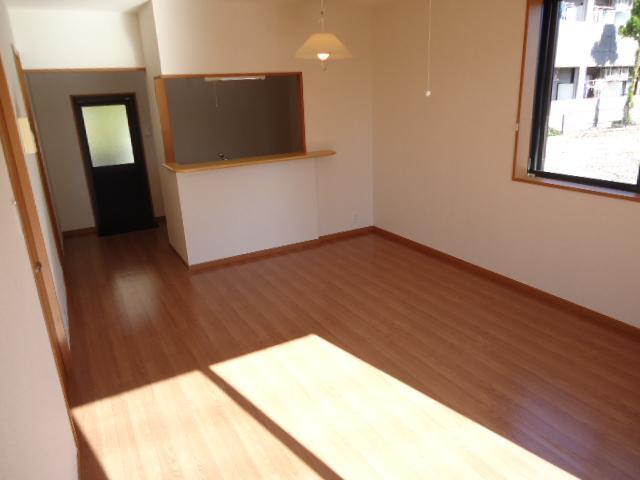 居室・リビング　リビング