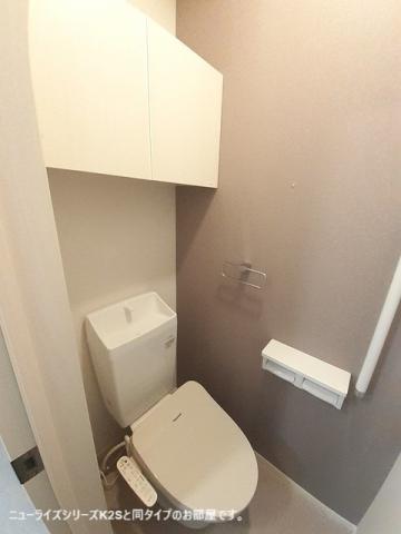 トイレ　※同タイプ部屋の写真です。