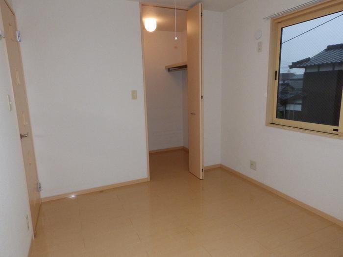 収納　ウォークインクローゼット