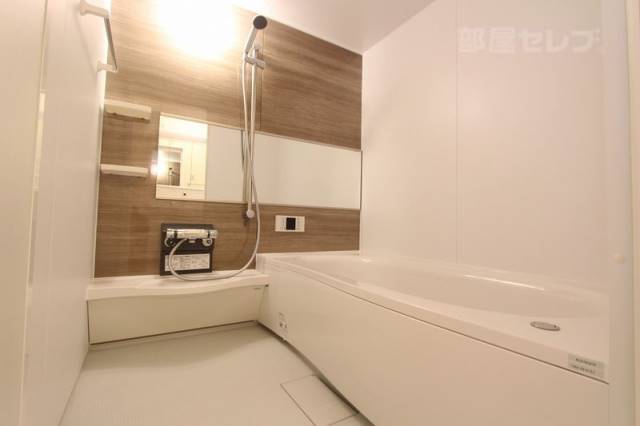 バス・シャワールーム　※２０１参照