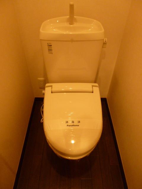 トイレ　トイレもきれいです