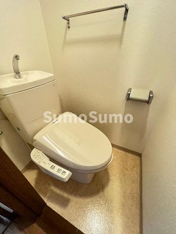 トイレ　落ち着いたトイレです