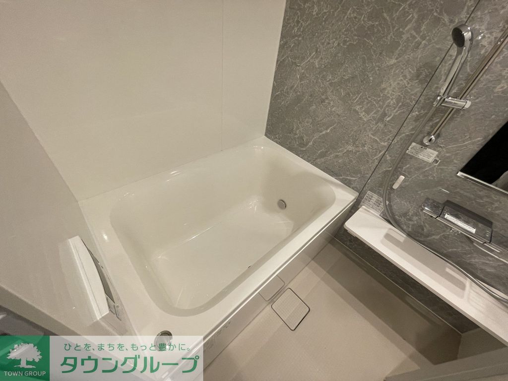 バス・シャワールーム　バス