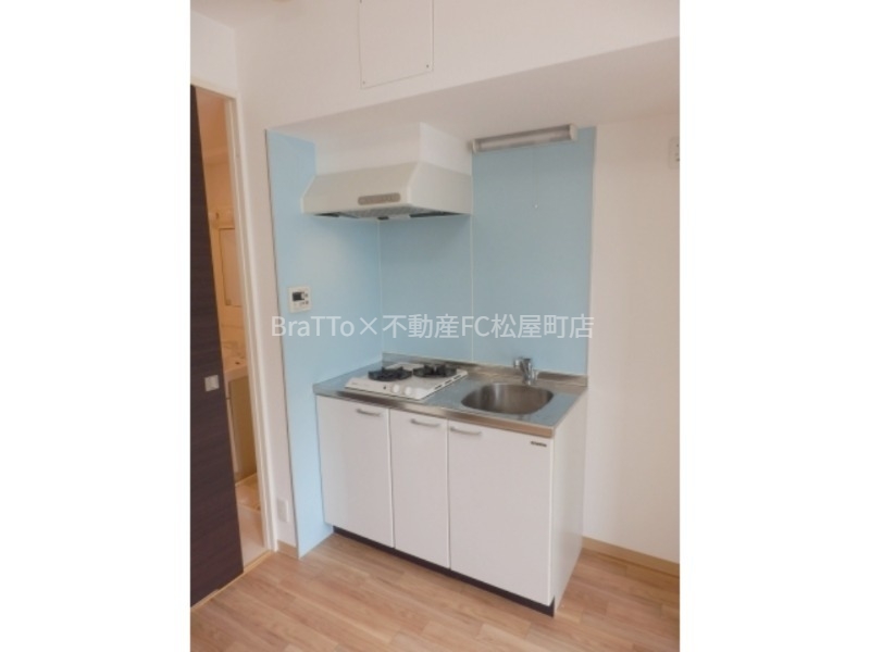 キッチン　キッチン（２口ガスコンロ）