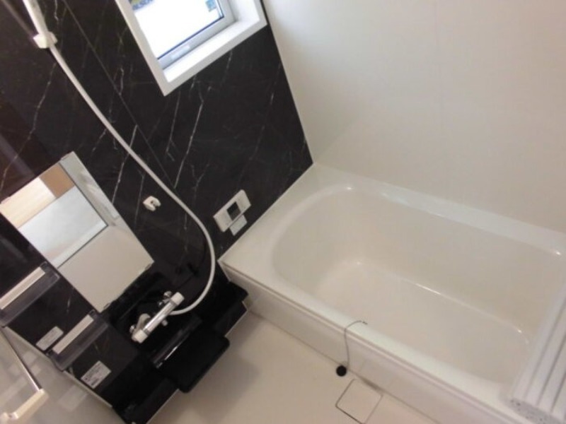 バス・シャワールーム　図面と現状に相違がある場合には現状を優先