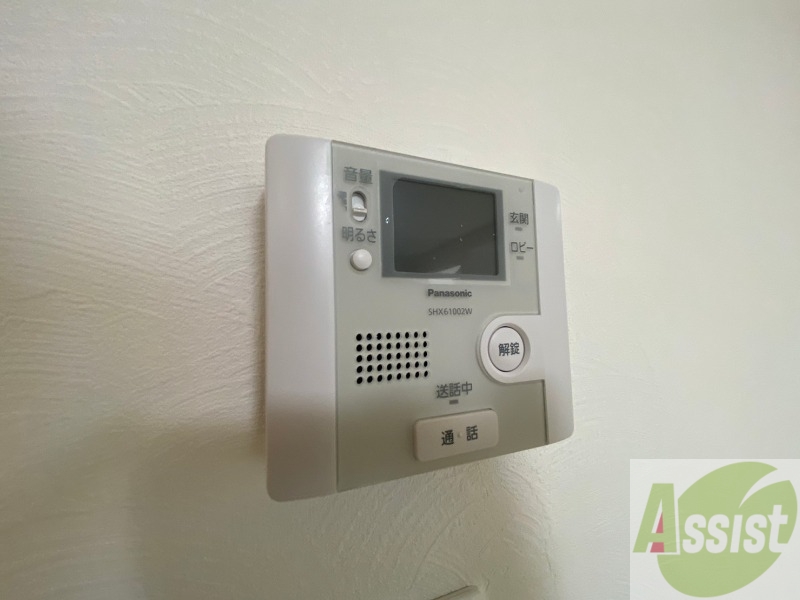 セキュリティ　インターホンは通話ができるので急な訪問があっても安心です。