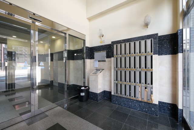 エントランス　エントランス