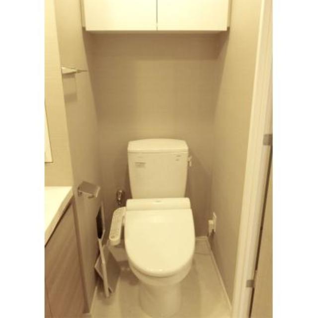 トイレ　落ち着いたトイレです