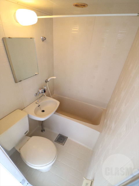 バス・シャワールーム　バス