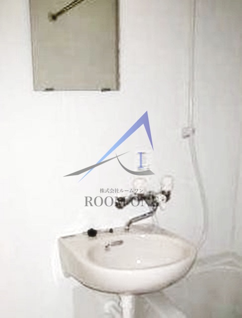 洗面設備　洗面台です。