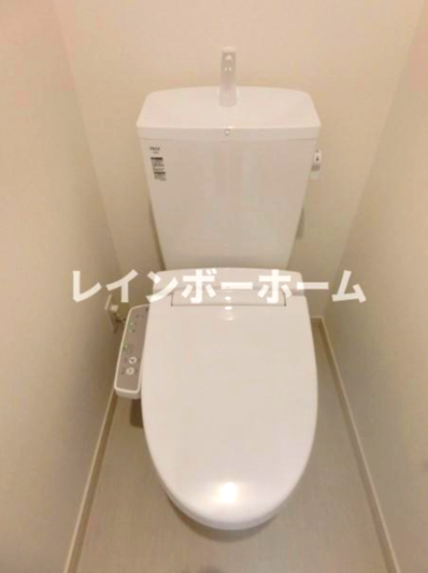 トイレ　シンプルで使いやすいトイレです