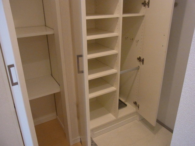 収納　※リノベーション前です