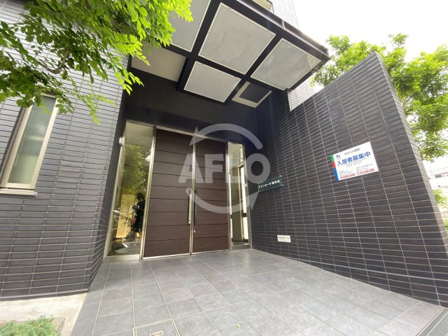 エントランス　グランカーサ梅田北　エントランス