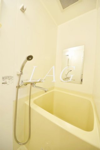 バス・シャワールーム　お風呂です。