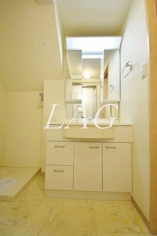 洗面設備　洗面台です。