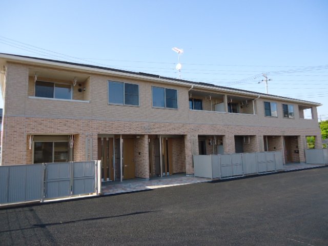 建物外観　外観写真（昼）