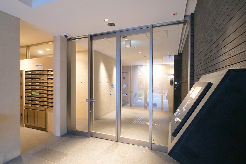 建物外観　外観は落ち着いています