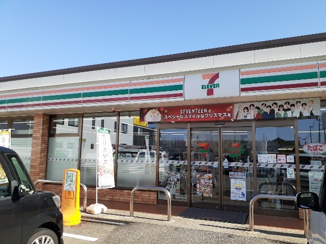 コンビニ　セブンイレブン富山赤田店（コンビニ）まで600m