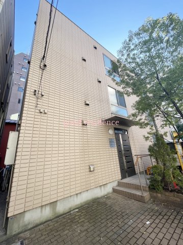 建物外観　【女性のお一人暮らしでも安心のセキュリティ♪】