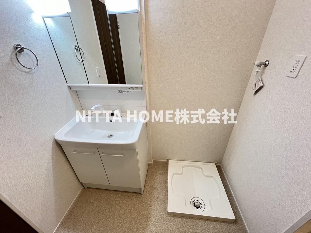 洗面設備　三面鏡付き洗面台もありますよ◆