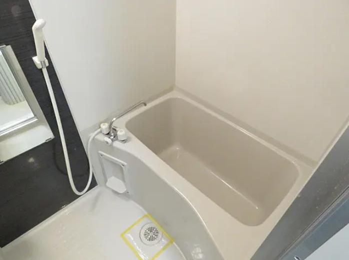 バス・シャワールーム　風呂