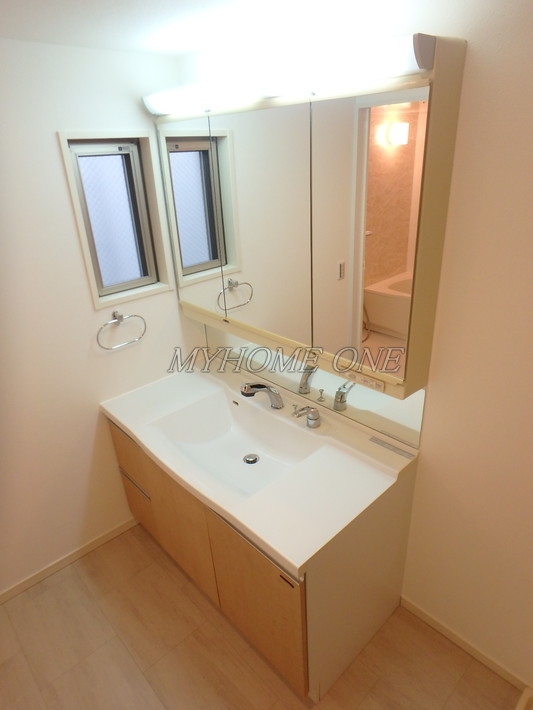 洗面設備　独立洗面台