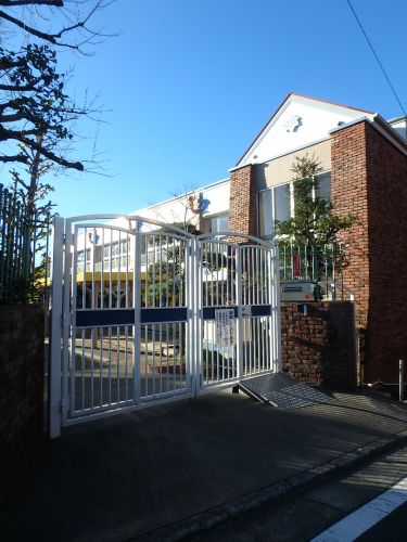 幼稚園・保育園　サレジオ学院幼稚園（幼稚園・保育園）まで290m