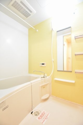 バス・シャワールーム　お風呂です